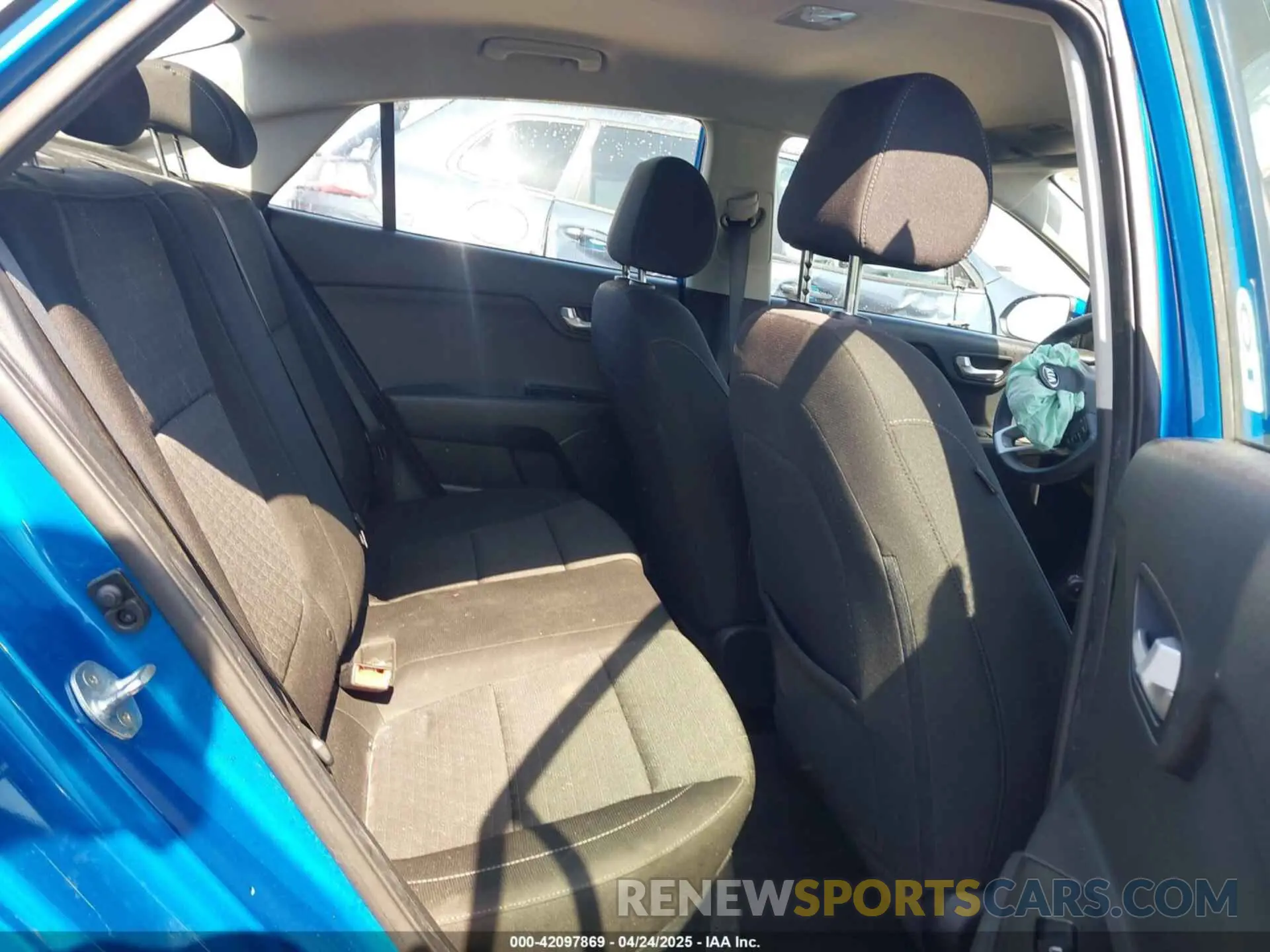 8 Photograph of a damaged car 3KPA24AD9ME392660 KIA RIO 2021