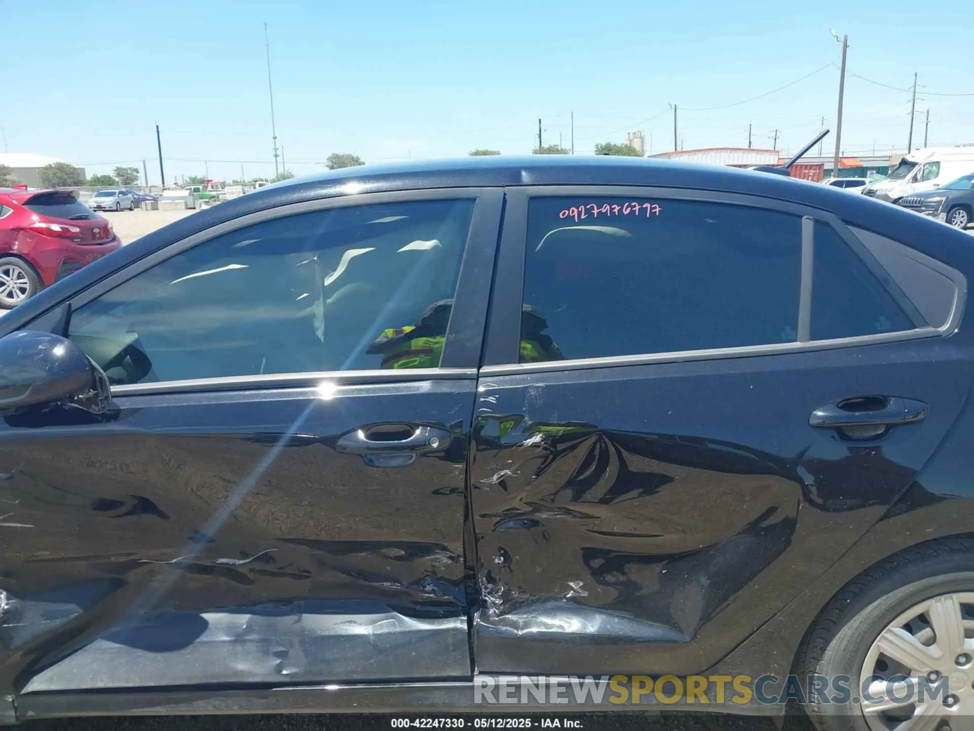 14 Photograph of a damaged car 3KPA24AD9ME416570 KIA RIO 2021