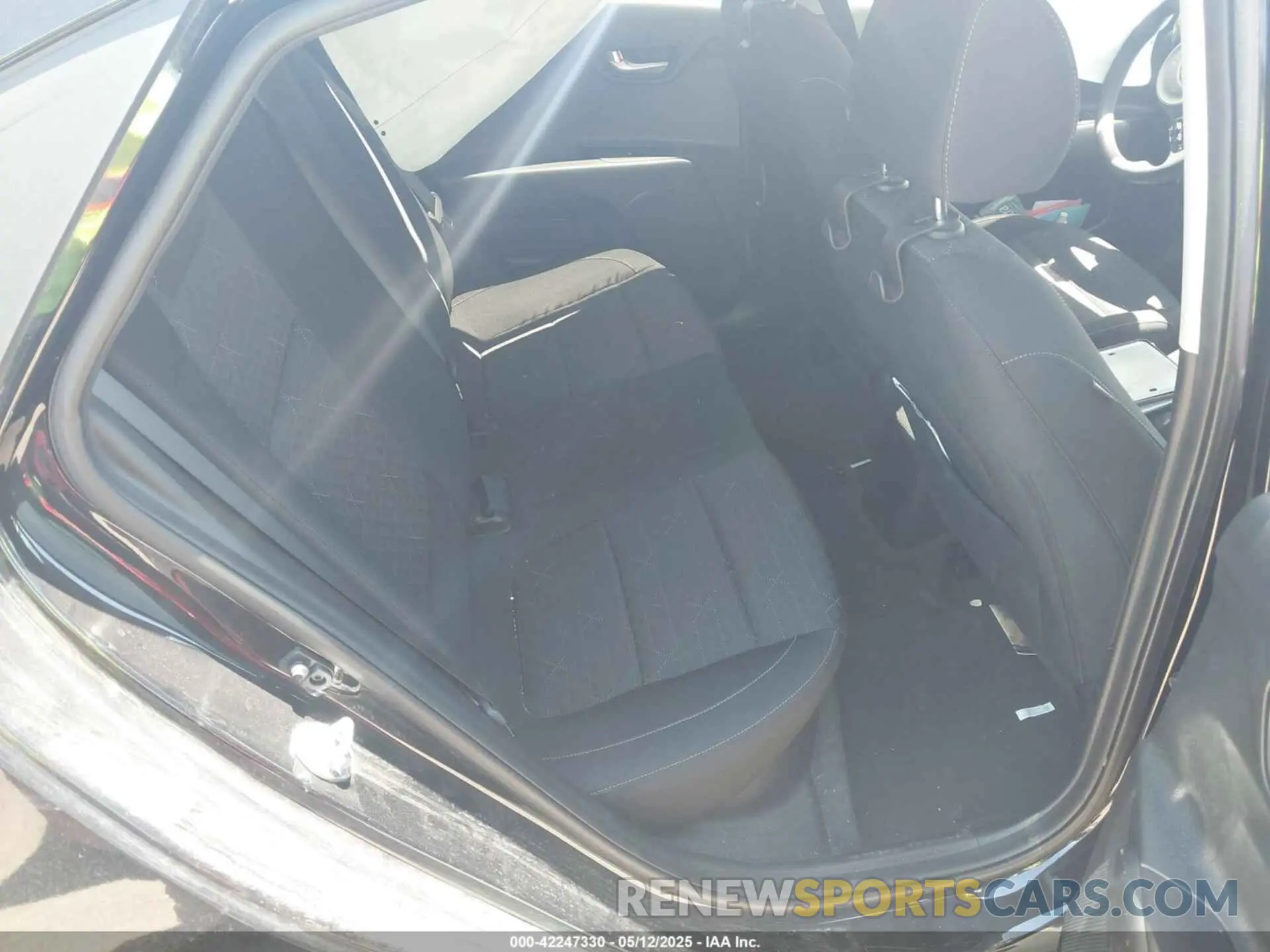 8 Photograph of a damaged car 3KPA24AD9ME416570 KIA RIO 2021