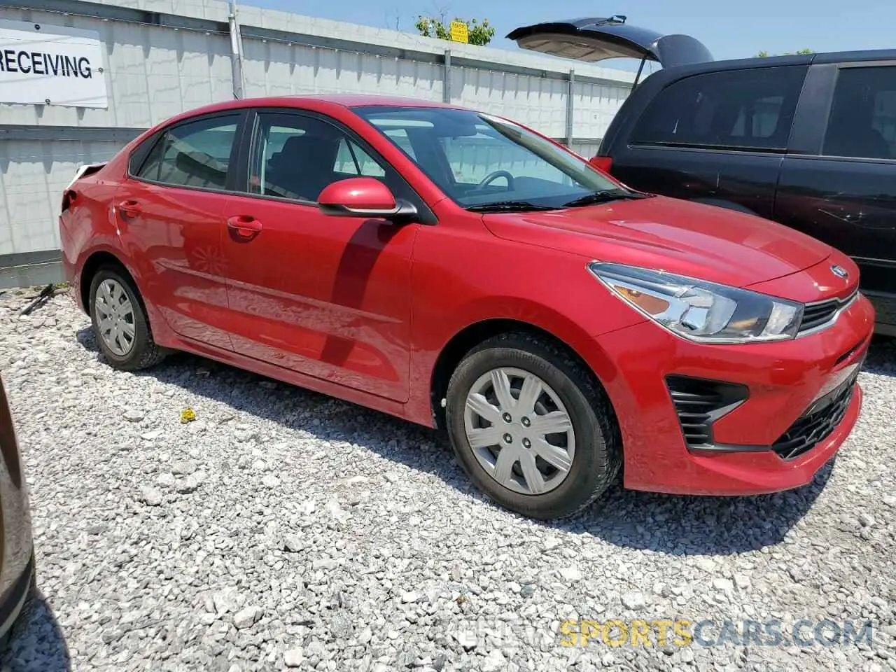 4 Photograph of a damaged car 3KPA24ADXME380582 KIA RIO 2021