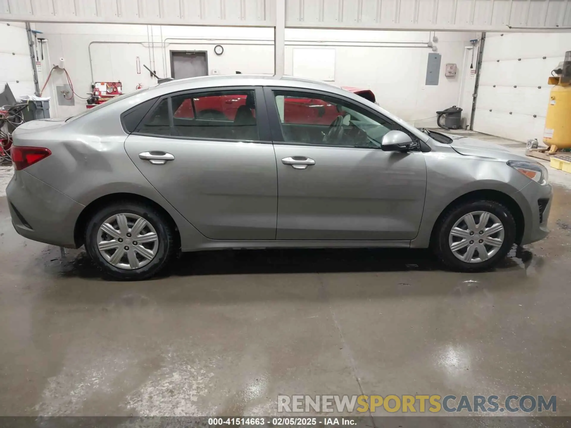 13 Photograph of a damaged car 3KPA24ADXME401981 KIA RIO 2021