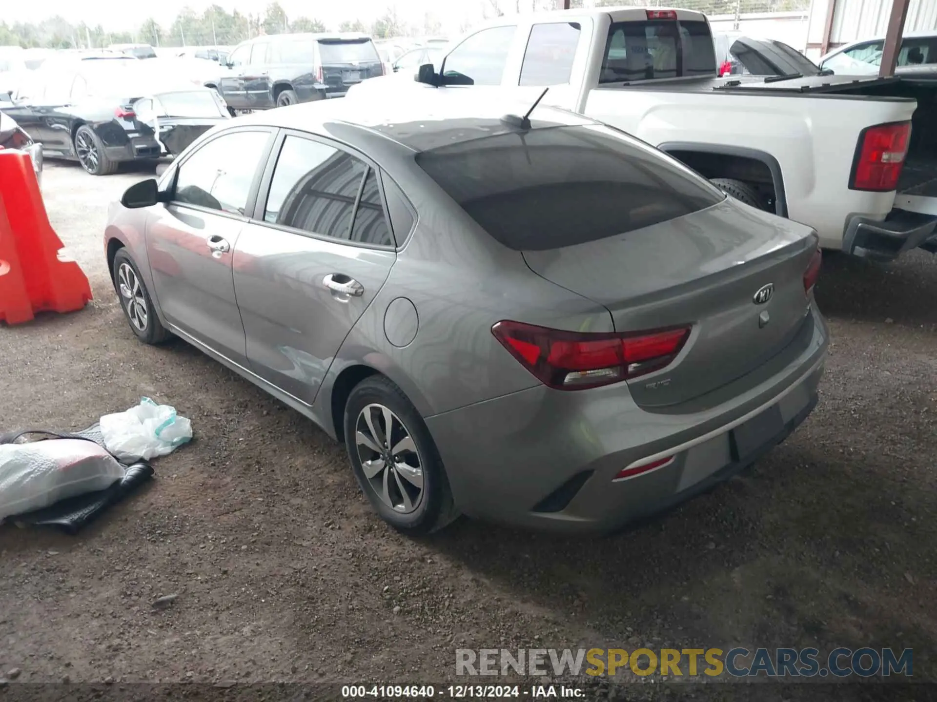3 Photograph of a damaged car 3KPA24ADXME406680 KIA RIO 2021