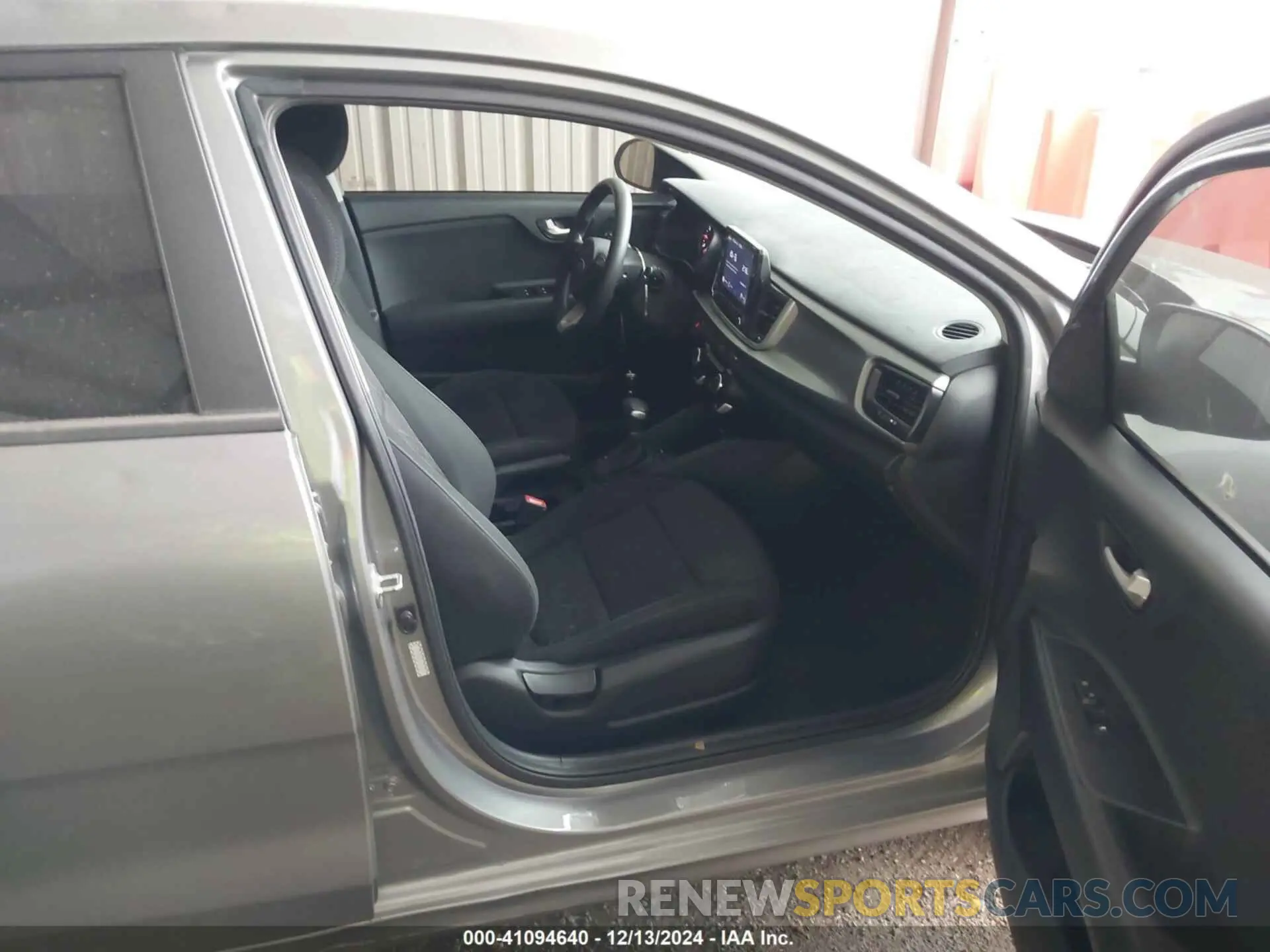 5 Photograph of a damaged car 3KPA24ADXME406680 KIA RIO 2021