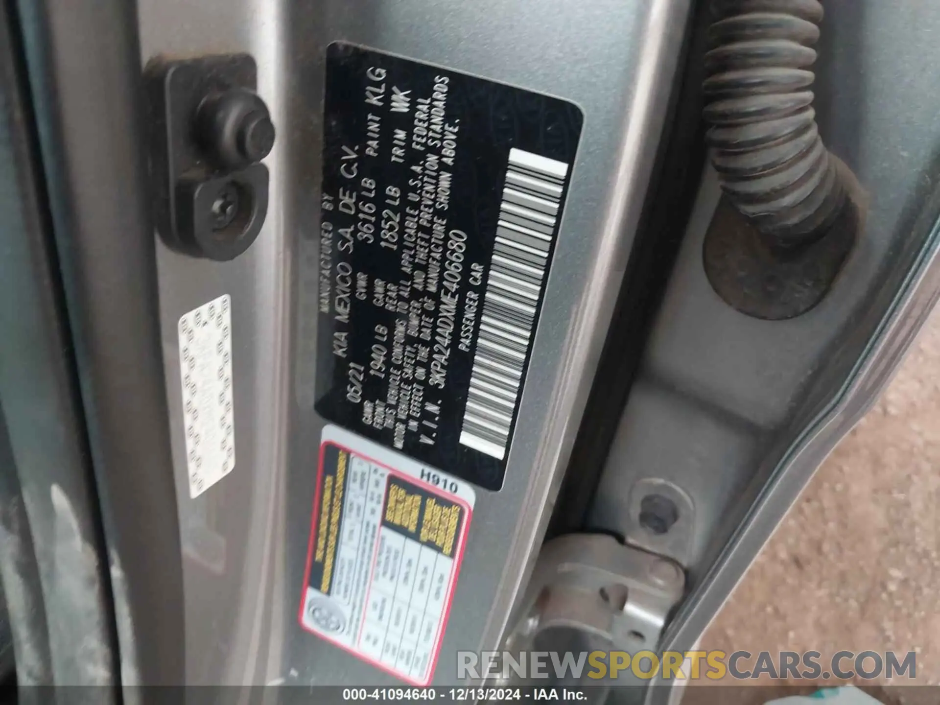 9 Photograph of a damaged car 3KPA24ADXME406680 KIA RIO 2021