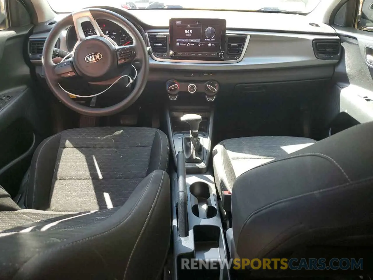 8 Photograph of a damaged car 3KPA24ADXME418098 KIA RIO 2021