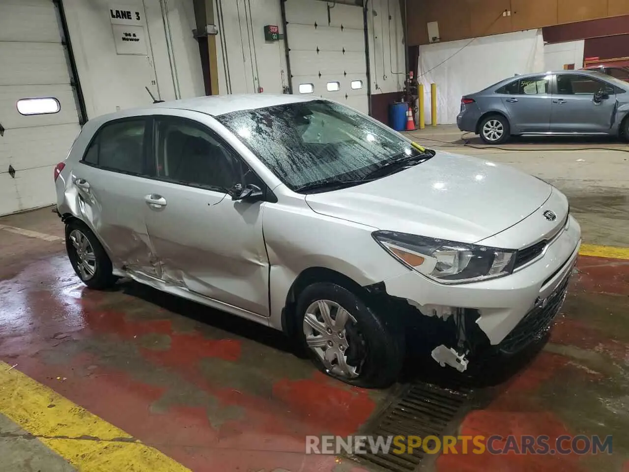 4 Photograph of a damaged car 3KPA25AD3ME433290 KIA RIO 2021