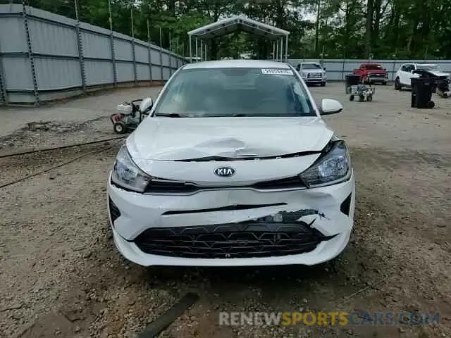 13 Photograph of a damaged car 3KPA25AD4ME420516 KIA RIO 2021