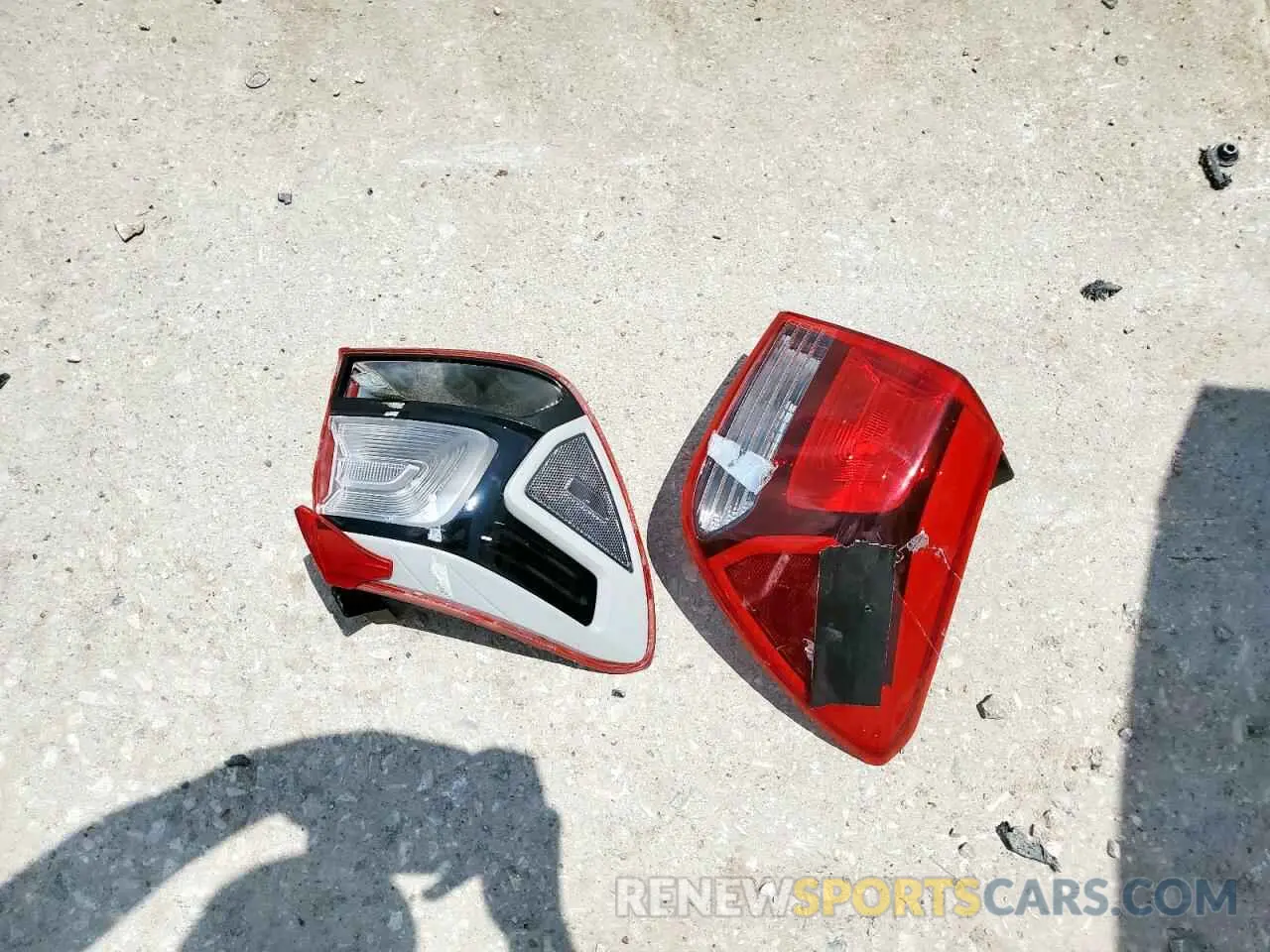 12 Photograph of a damaged car 3KPA25AD9ME415294 KIA RIO 2021