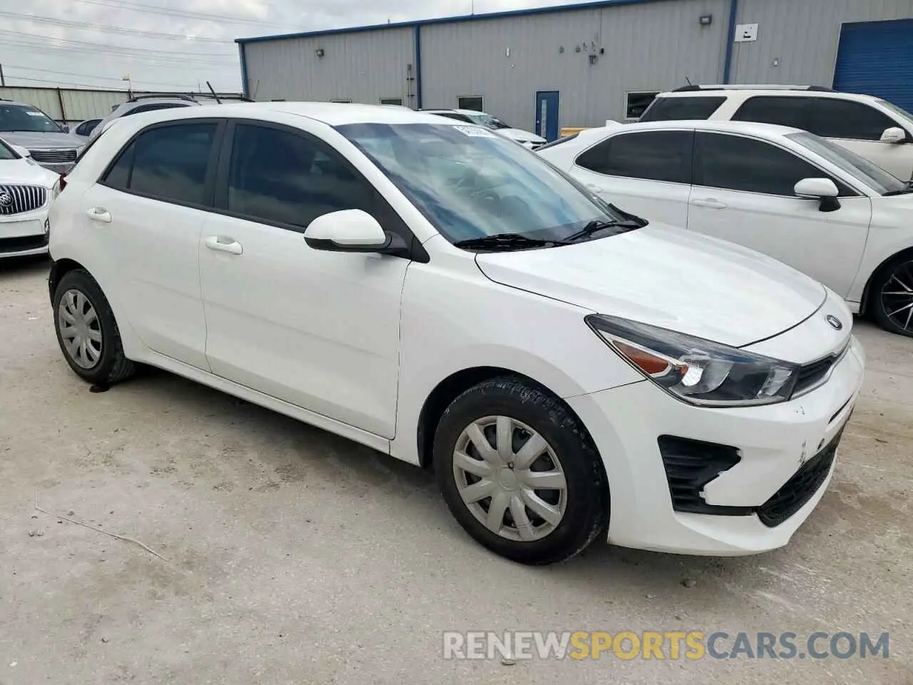 4 Photograph of a damaged car 3KPA25AD9ME415294 KIA RIO 2021