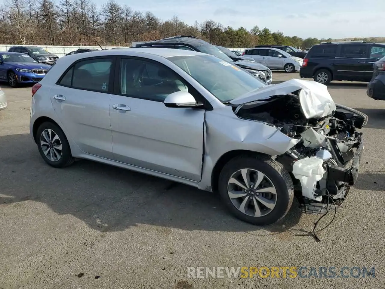 4 Photograph of a damaged car 3KPA25ADXME374786 KIA RIO 2021