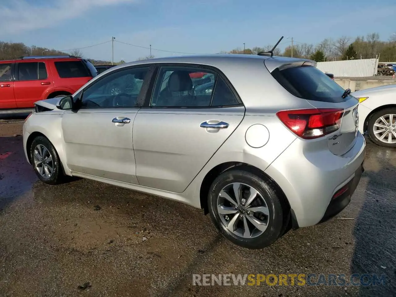 2 Photograph of a damaged car 3KPA25ADXME397369 KIA RIO 2021