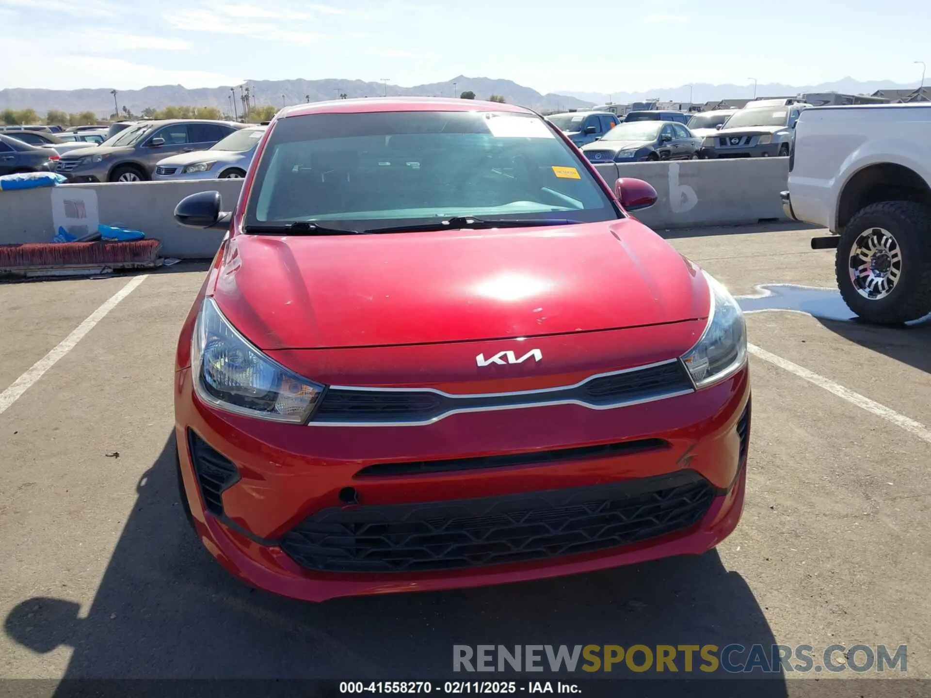11 Photograph of a damaged car 3KPA24AD0NE485472 KIA RIO 2022