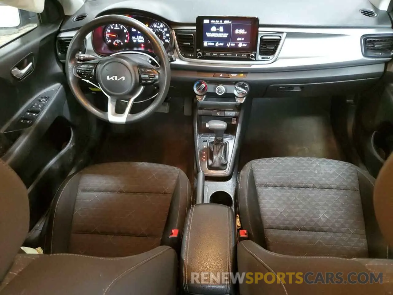 8 Photograph of a damaged car 3KPA24AD1NE431839 KIA RIO 2022