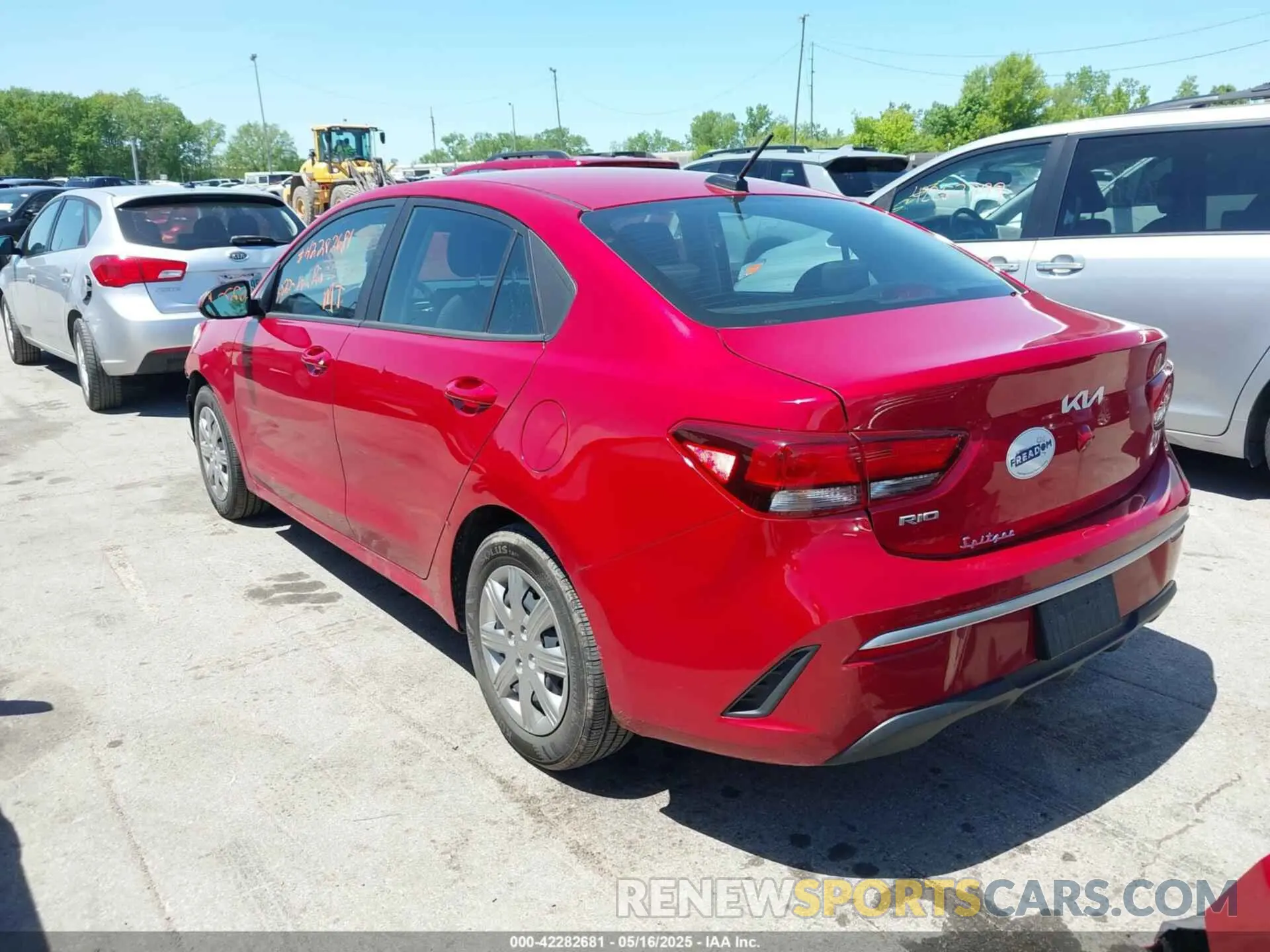 3 Photograph of a damaged car 3KPA24AD1NE432585 KIA RIO 2022