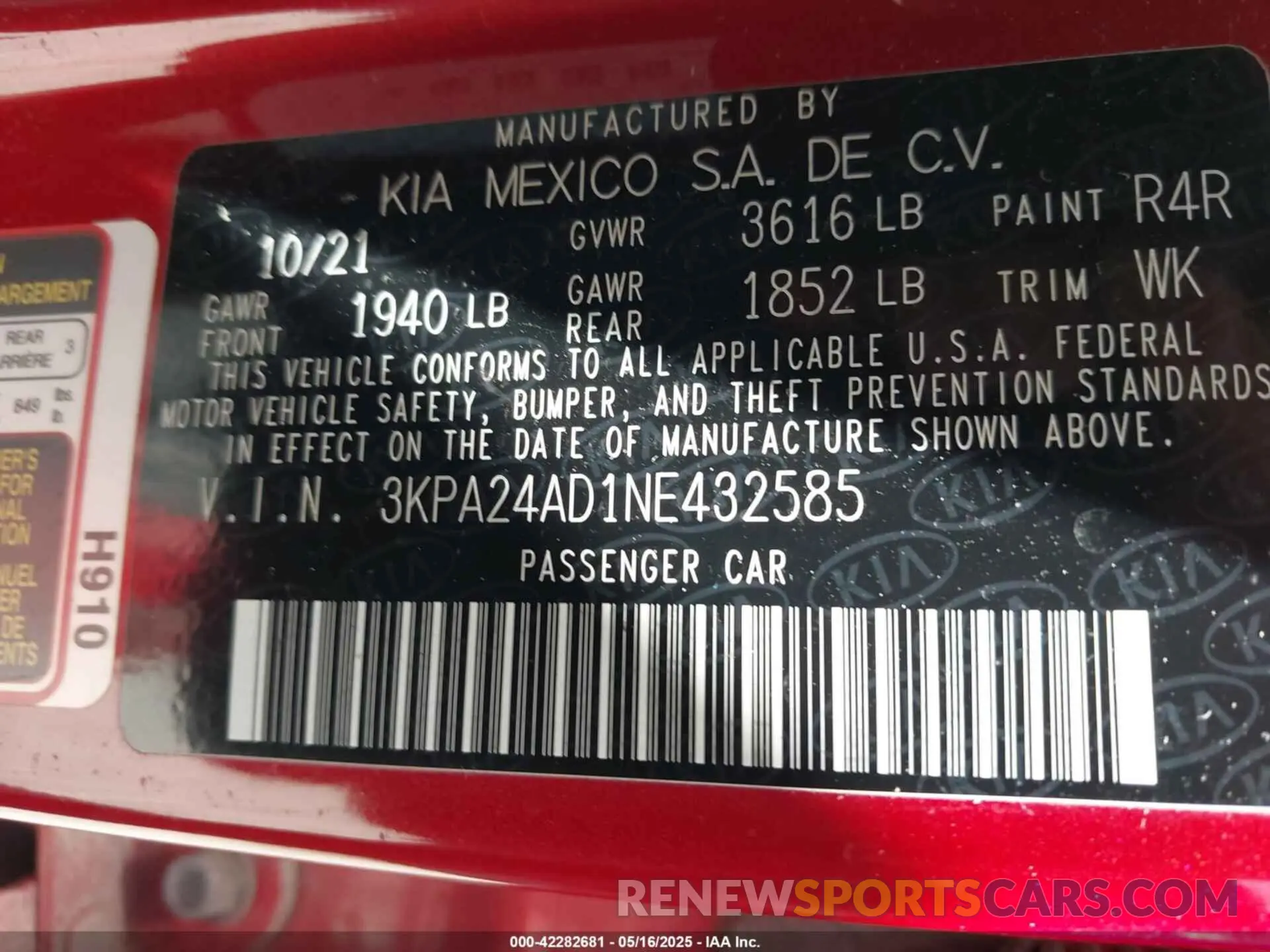9 Photograph of a damaged car 3KPA24AD1NE432585 KIA RIO 2022
