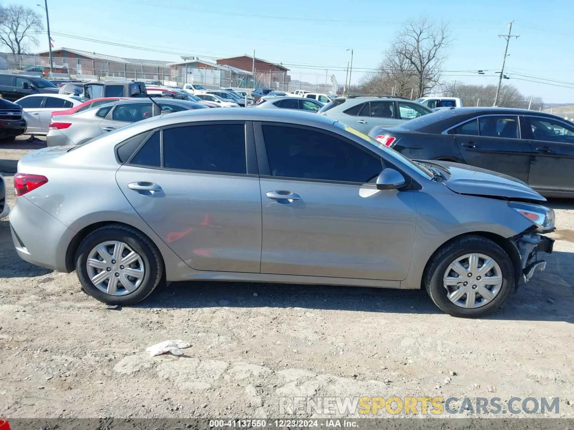 13 Photograph of a damaged car 3KPA24AD1NE450651 KIA RIO 2022