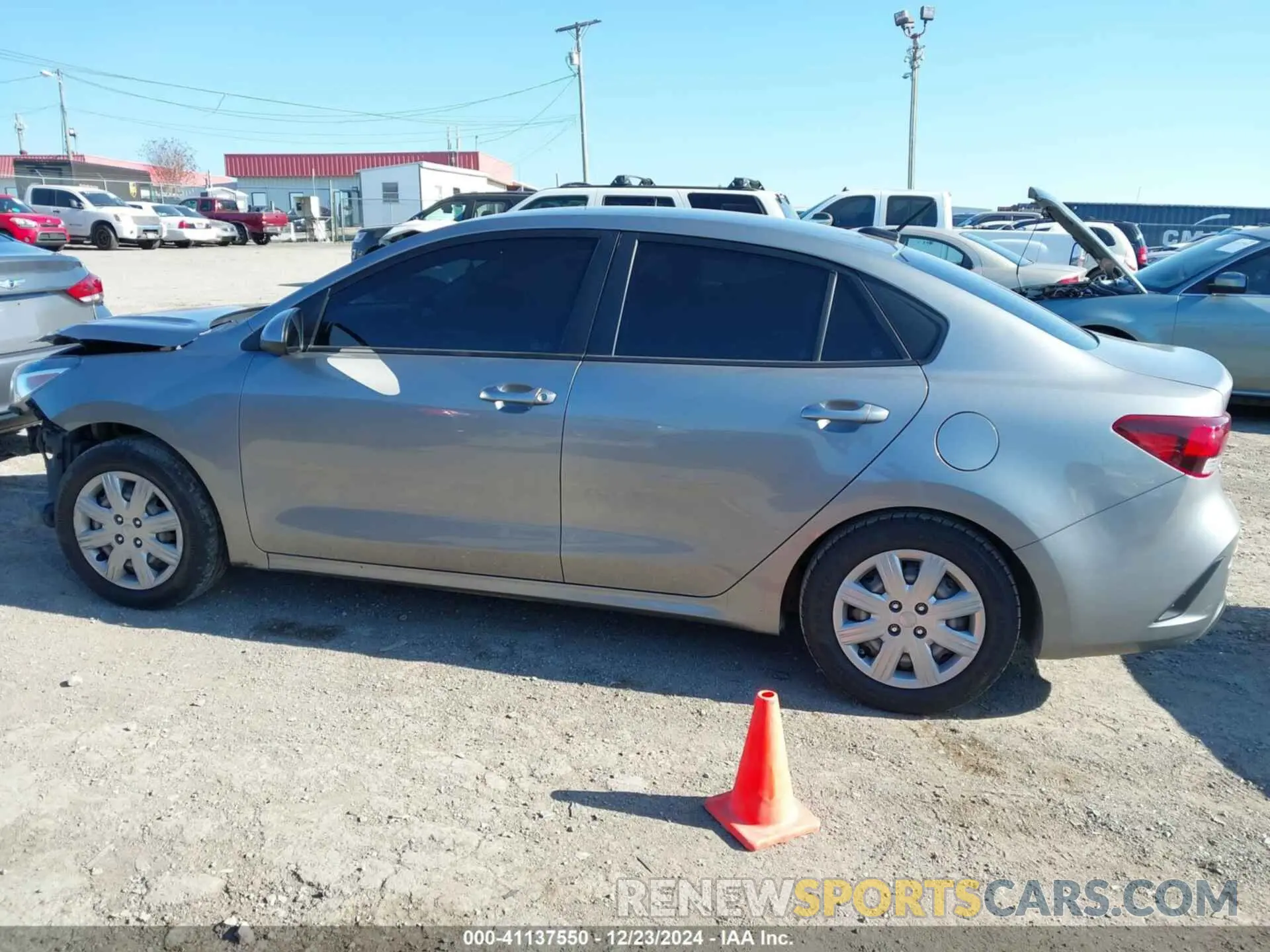 14 Photograph of a damaged car 3KPA24AD1NE450651 KIA RIO 2022