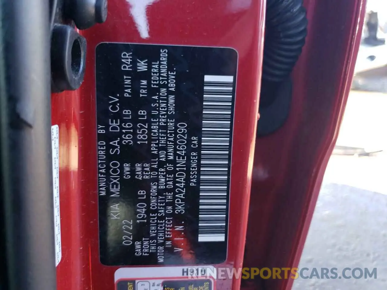 13 Photograph of a damaged car 3KPA24AD1NE460290 KIA RIO 2022