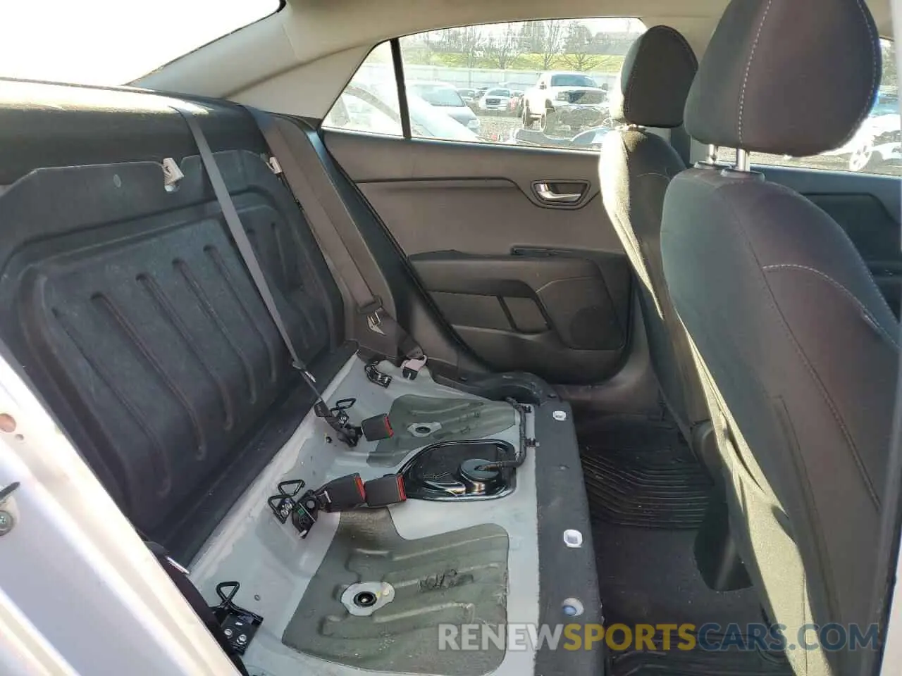 10 Photograph of a damaged car 3KPA24AD1NE486100 KIA RIO 2022