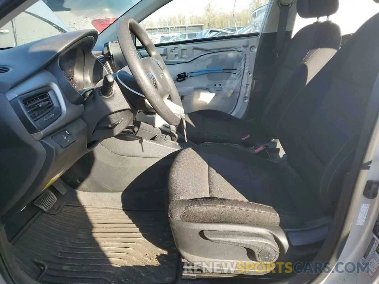 7 Photograph of a damaged car 3KPA24AD1NE486100 KIA RIO 2022