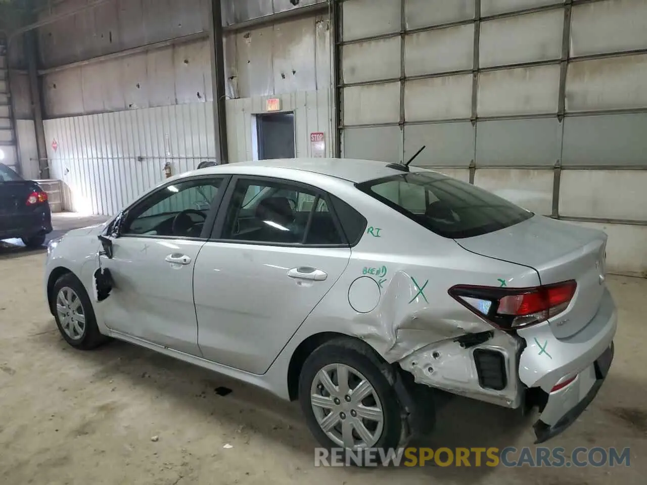 2 Photograph of a damaged car 3KPA24AD2NE445328 KIA RIO 2022