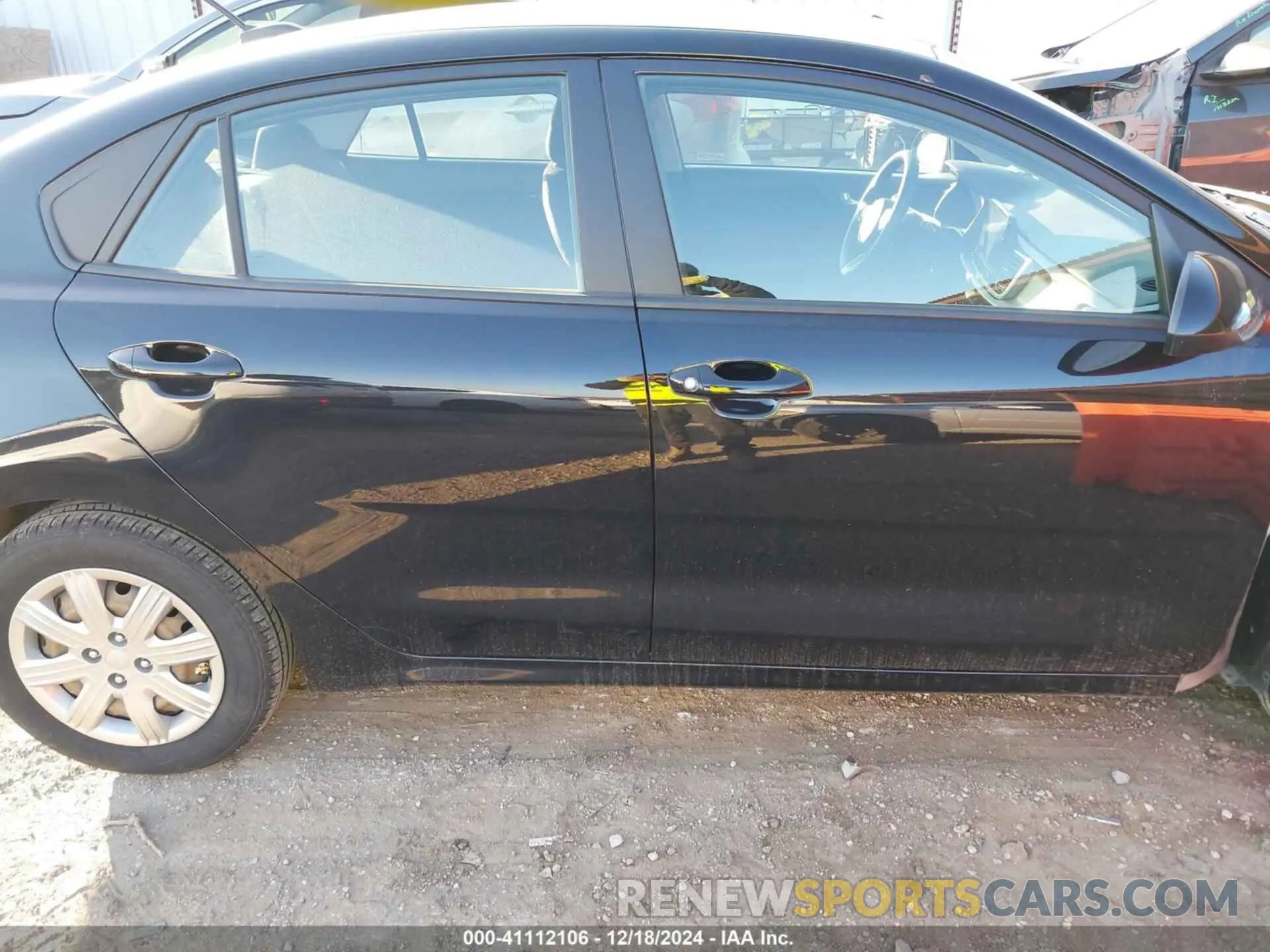14 Photograph of a damaged car 3KPA24AD2NE468544 KIA RIO 2022
