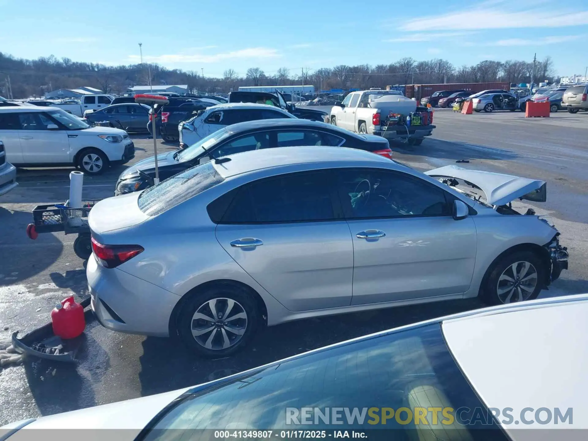 13 Photograph of a damaged car 3KPA24AD3NE441675 KIA RIO 2022