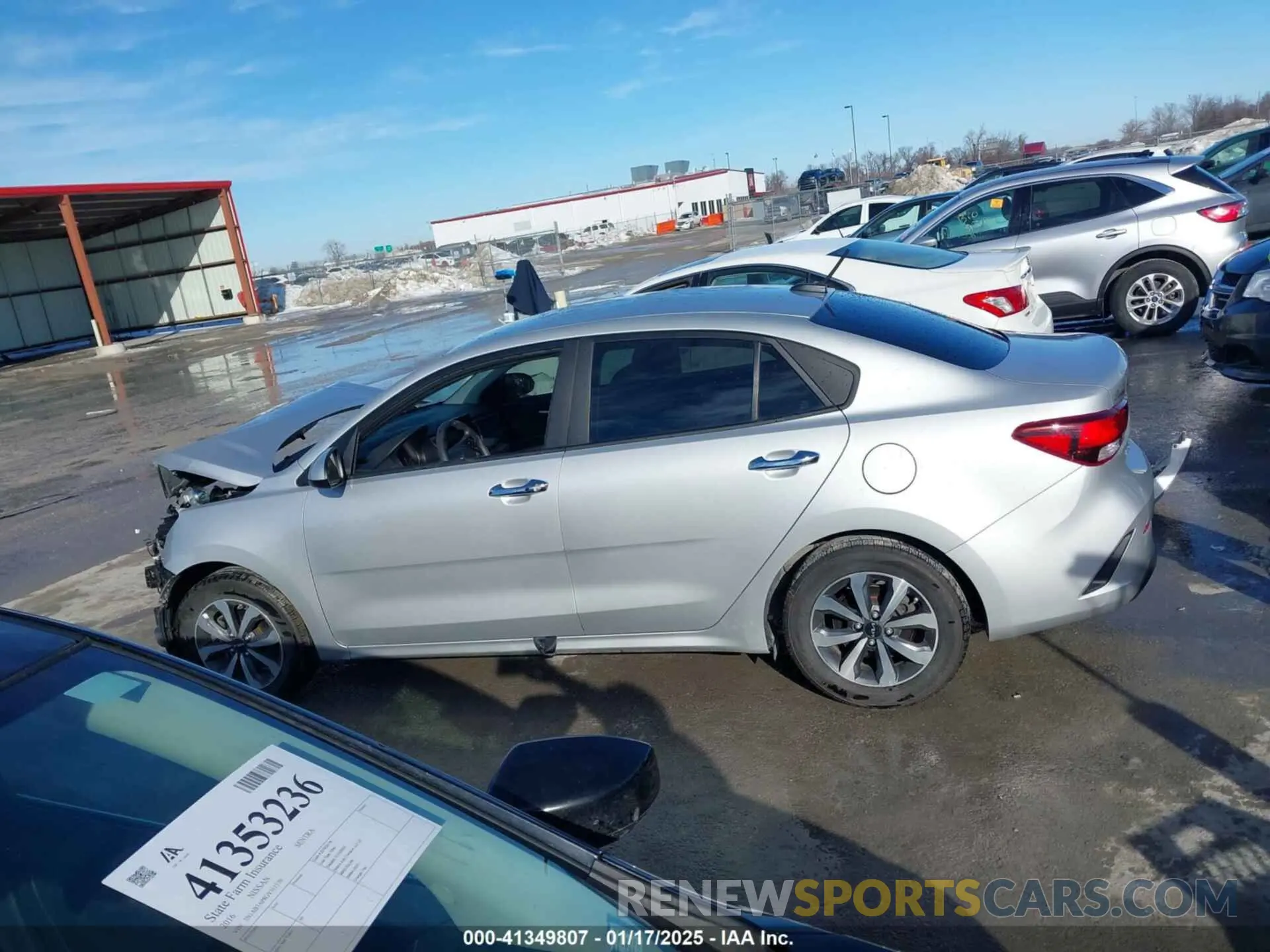 14 Photograph of a damaged car 3KPA24AD3NE441675 KIA RIO 2022