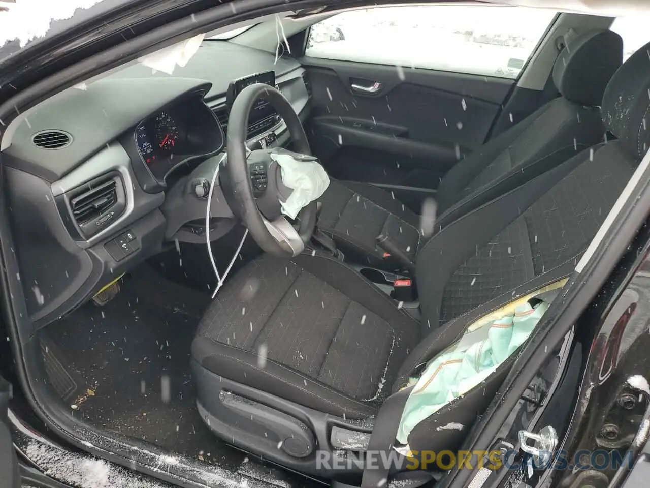 7 Photograph of a damaged car 3KPA24AD3NE450294 KIA RIO 2022