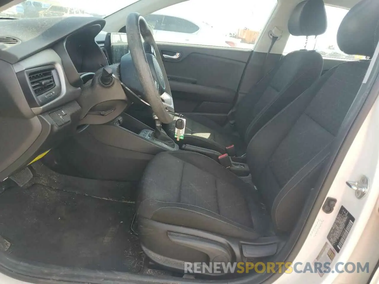 7 Photograph of a damaged car 3KPA24AD3NE456855 KIA RIO 2022