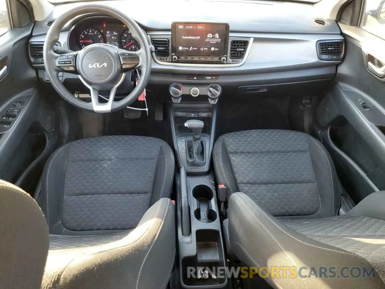 8 Photograph of a damaged car 3KPA24AD3NE463594 KIA RIO 2022