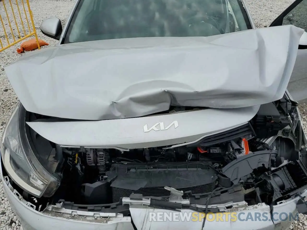 11 Photograph of a damaged car 3KPA24AD3NE474532 KIA RIO 2022