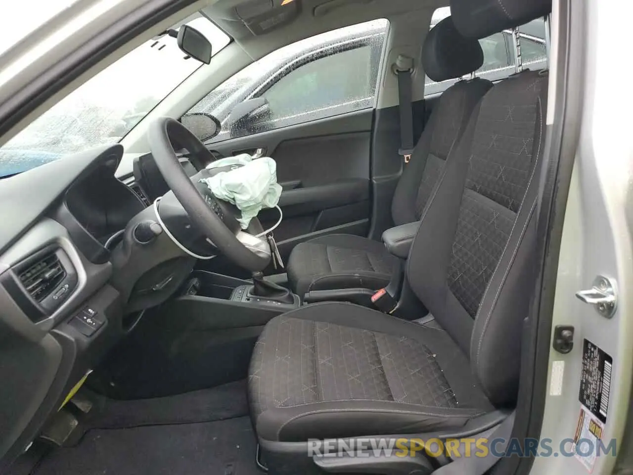 7 Photograph of a damaged car 3KPA24AD3NE474532 KIA RIO 2022