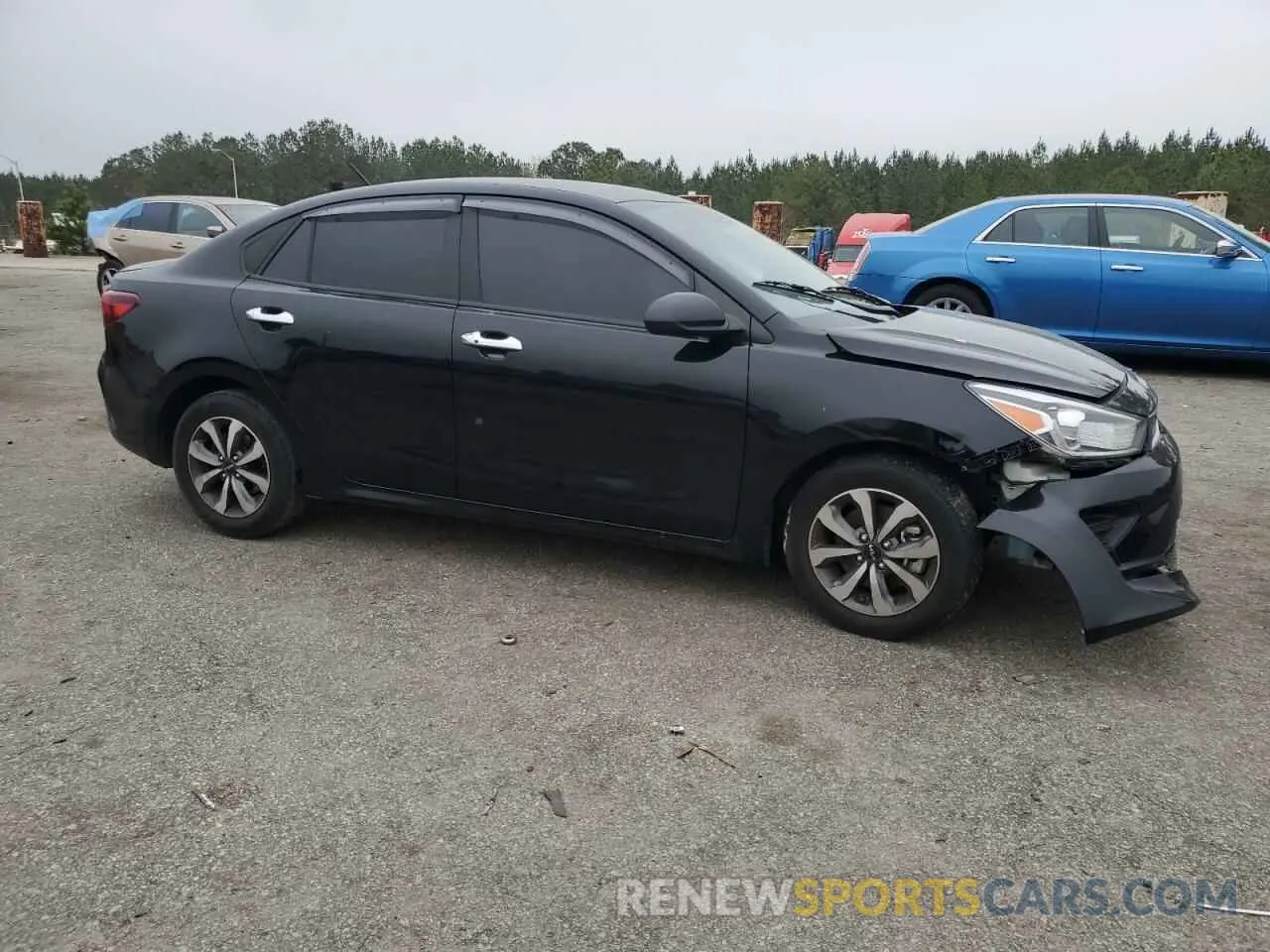 4 Photograph of a damaged car 3KPA24AD3NE476149 KIA RIO 2022