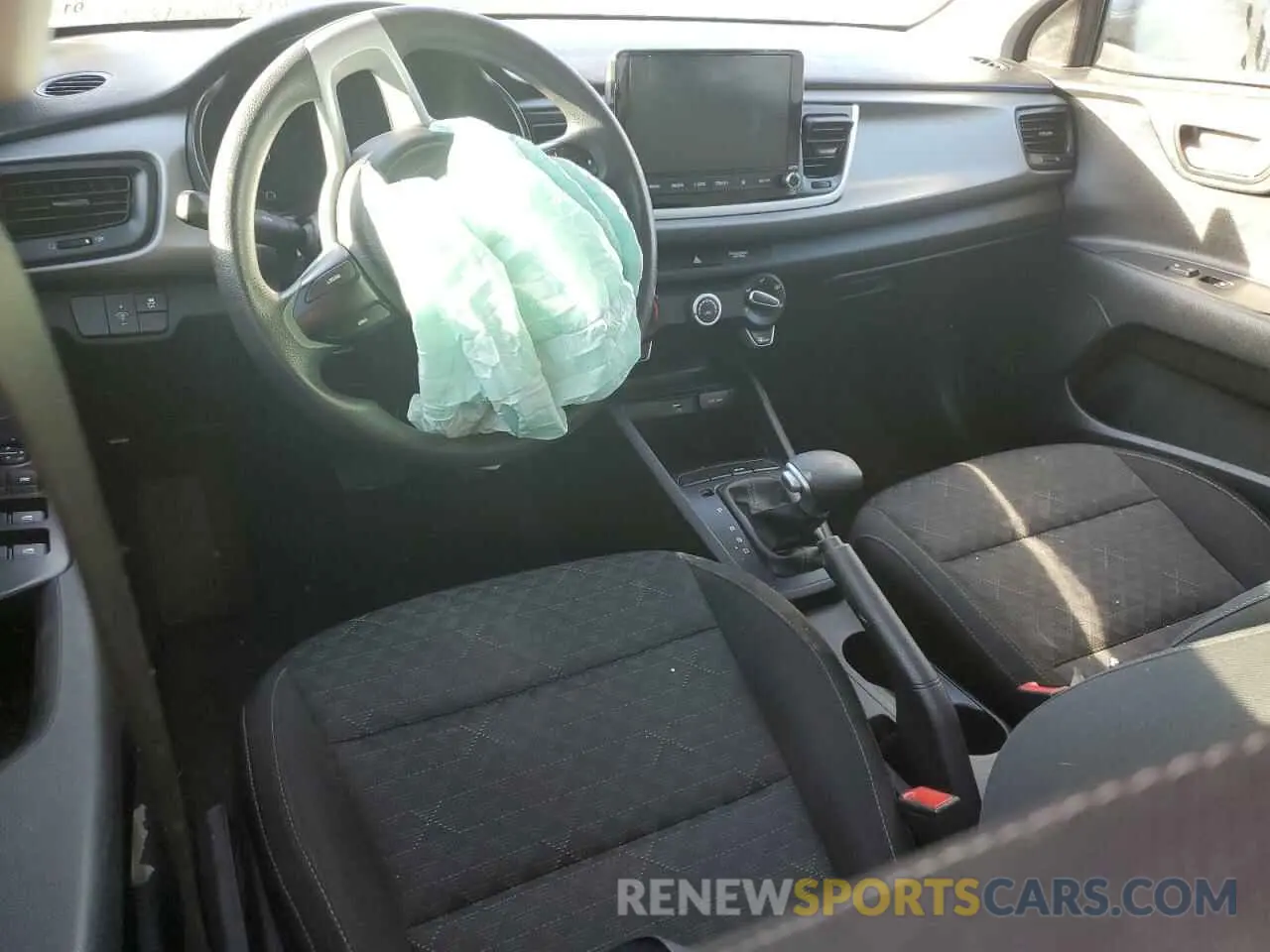 8 Photograph of a damaged car 3KPA24AD3NE479603 KIA RIO 2022