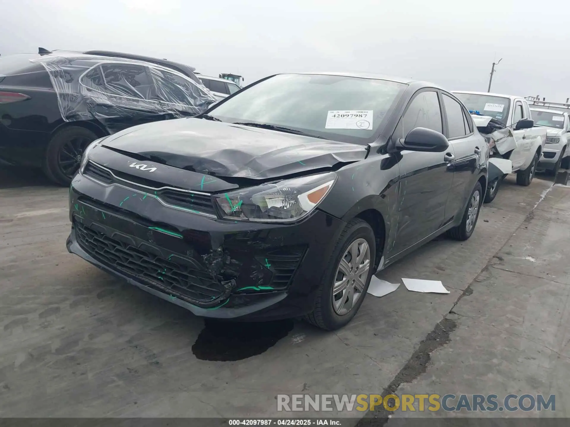 2 Photograph of a damaged car 3KPA24AD3NE492402 KIA RIO 2022