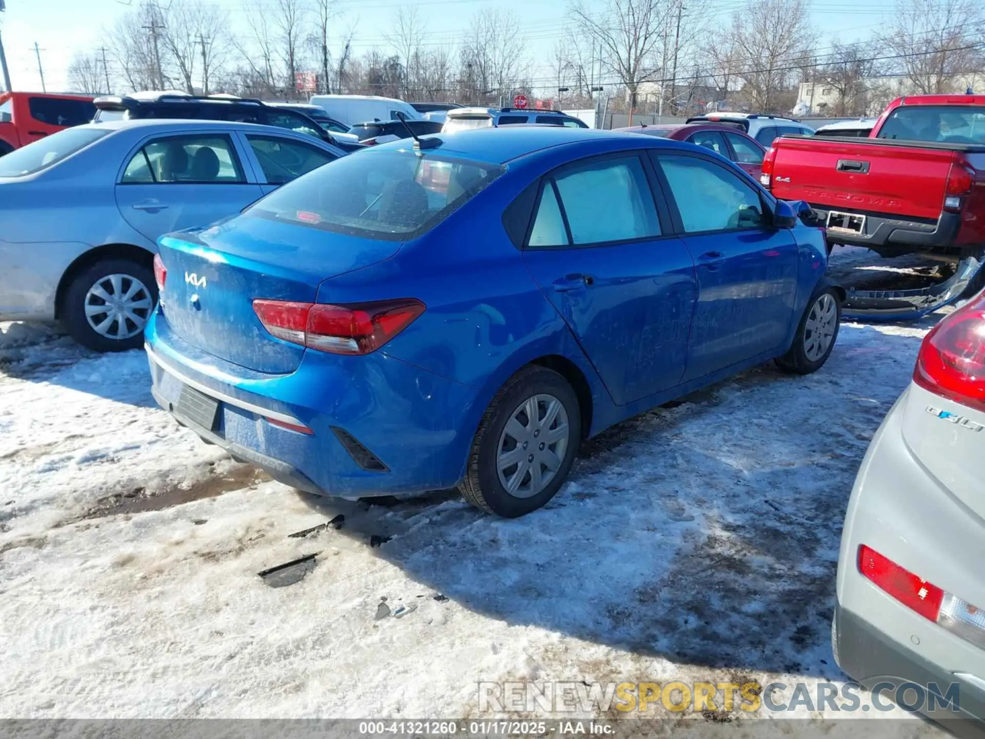 4 Photograph of a damaged car 3KPA24AD4NE478556 KIA RIO 2022