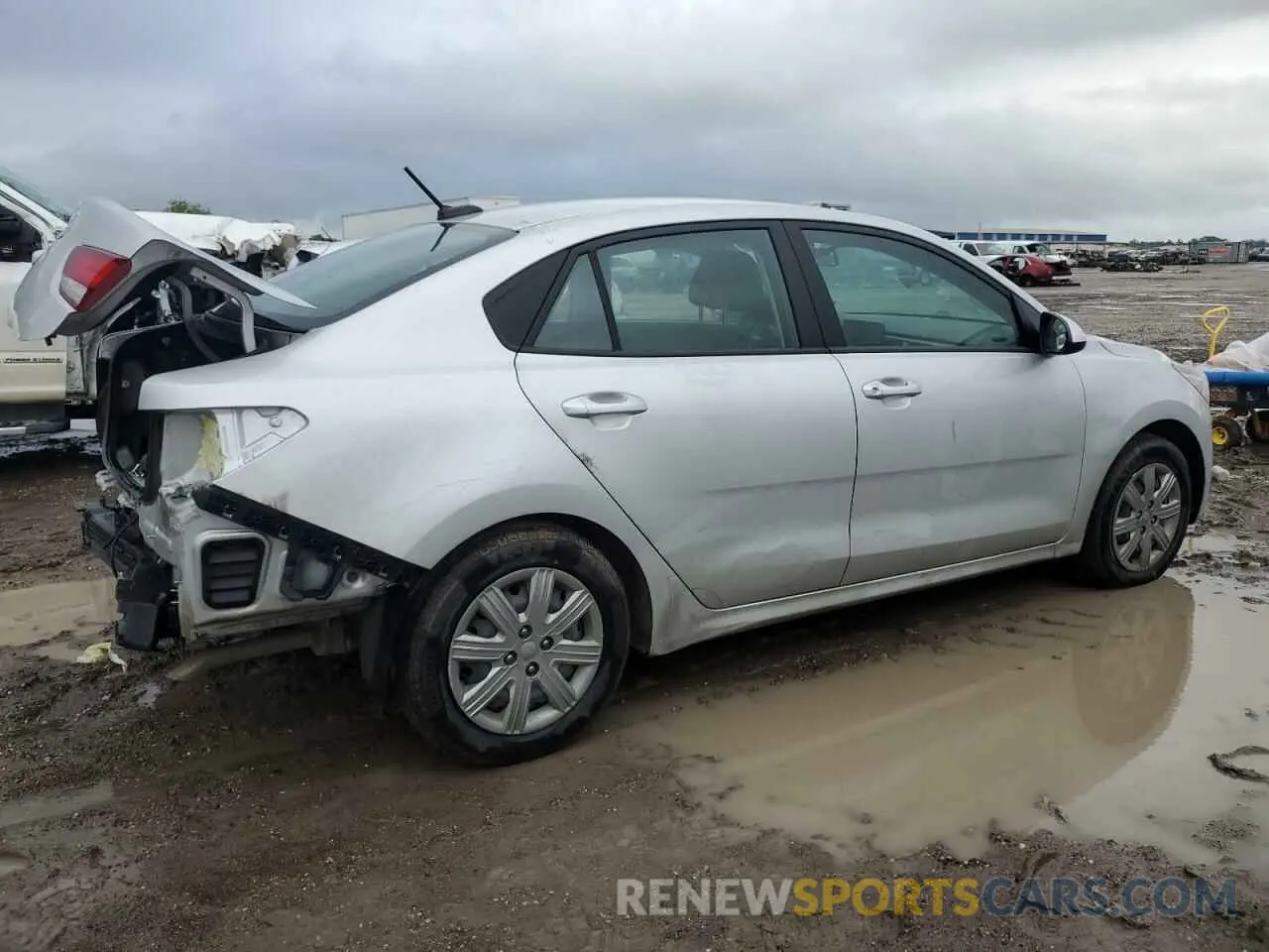 3 Photograph of a damaged car 3KPA24AD4NE486009 KIA RIO 2022