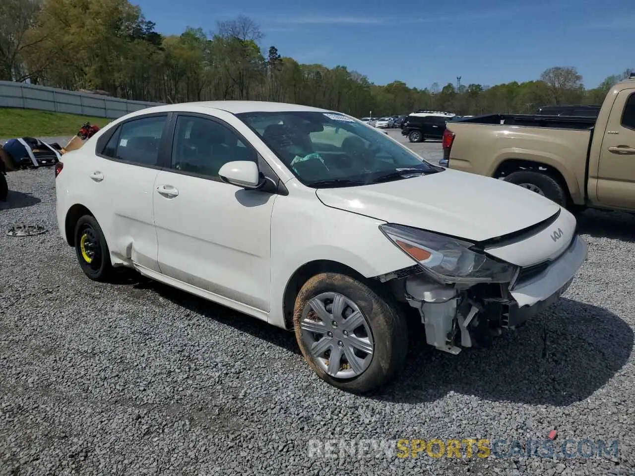 4 Photograph of a damaged car 3KPA24AD5NE444822 KIA RIO 2022