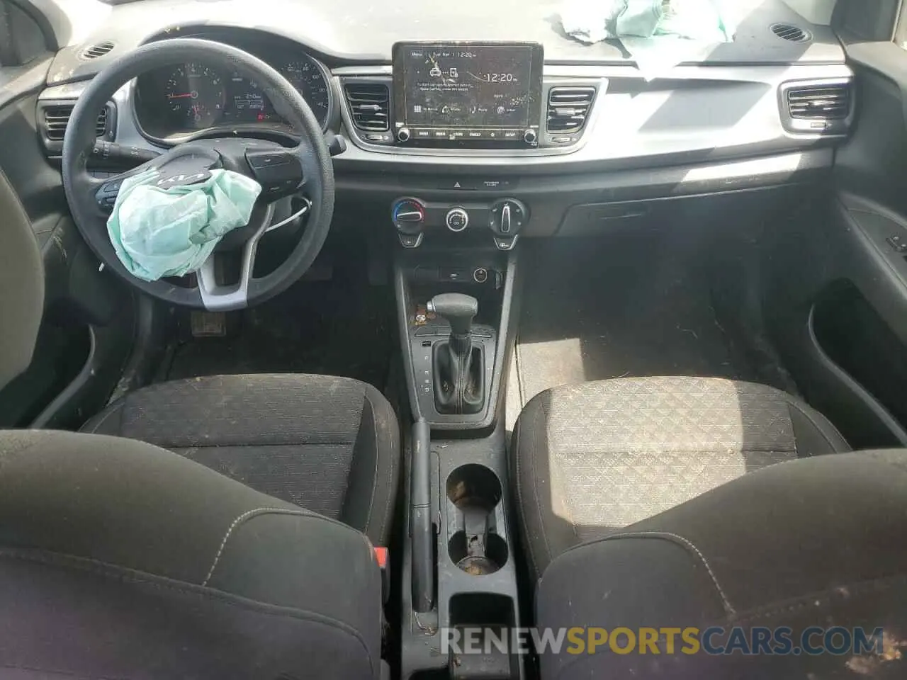 8 Photograph of a damaged car 3KPA24AD5NE444822 KIA RIO 2022