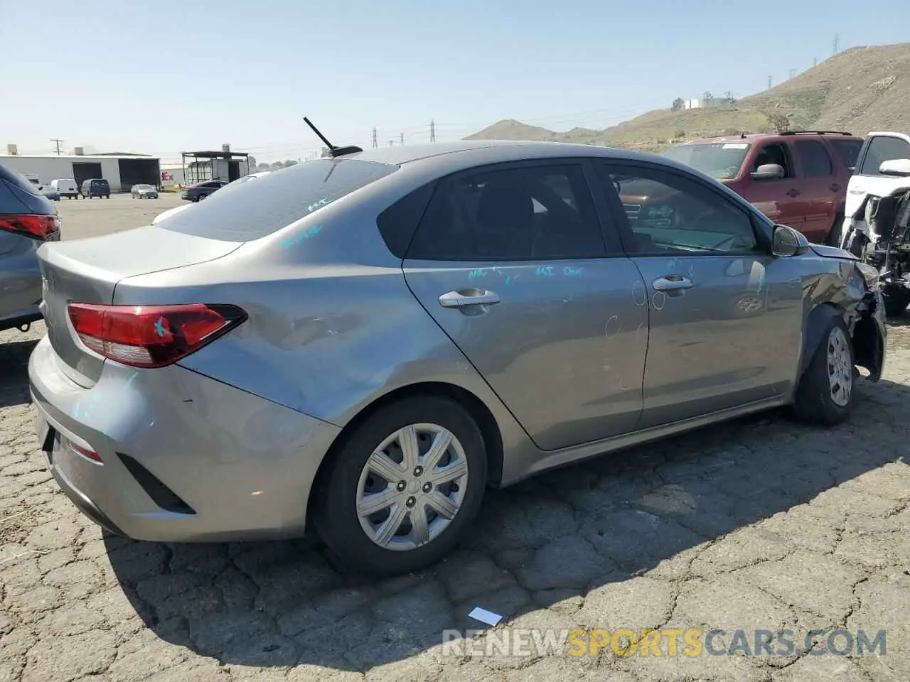 3 Photograph of a damaged car 3KPA24AD5NE450717 KIA RIO 2022
