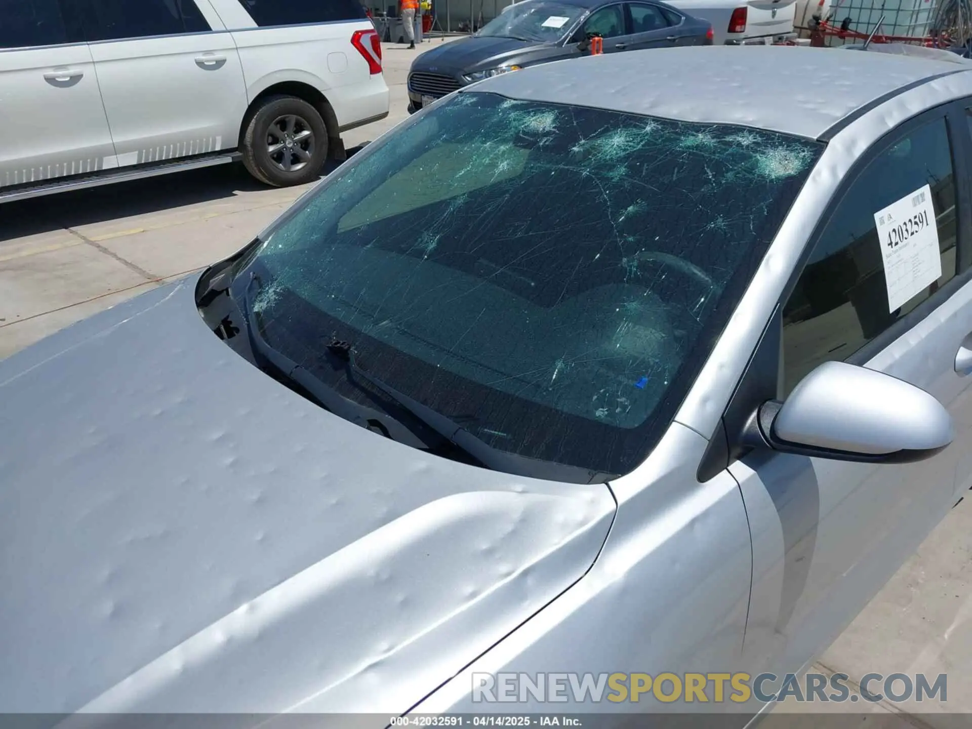 6 Photograph of a damaged car 3KPA24AD6NE462634 KIA RIO 2022