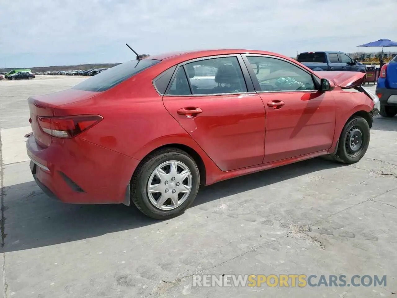 3 Photograph of a damaged car 3KPA24AD6NE463976 KIA RIO 2022