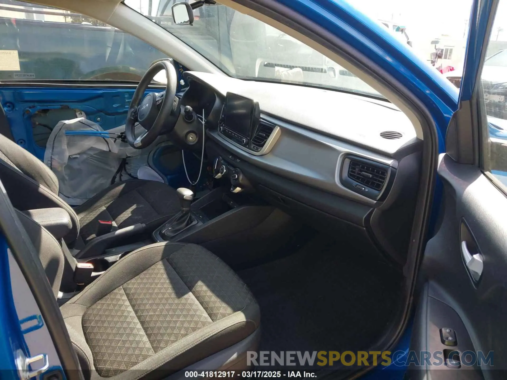 5 Photograph of a damaged car 3KPA24AD6NE468773 KIA RIO 2022