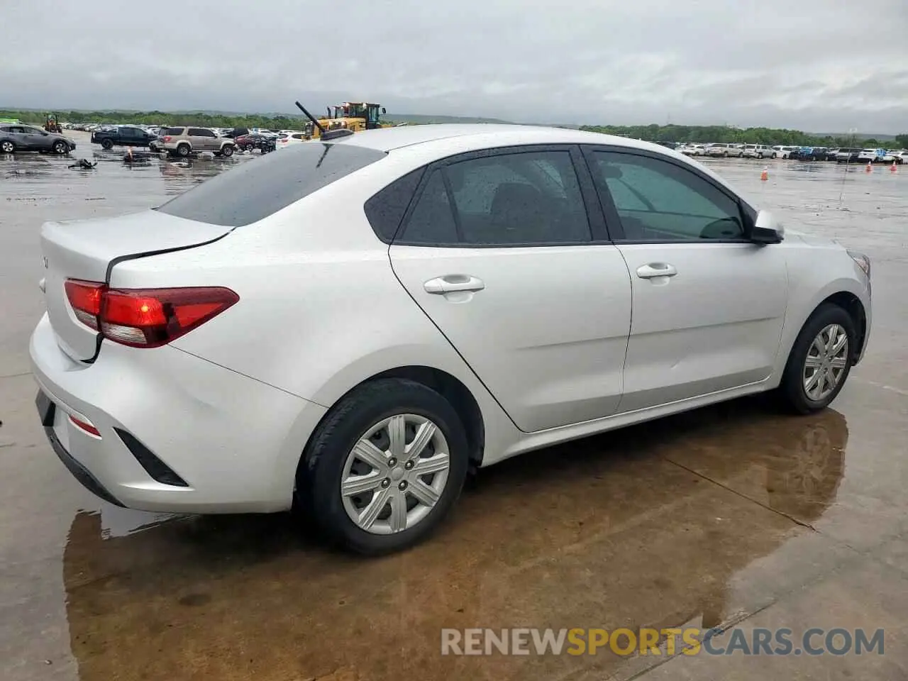 3 Photograph of a damaged car 3KPA24AD6NE477506 KIA RIO 2022