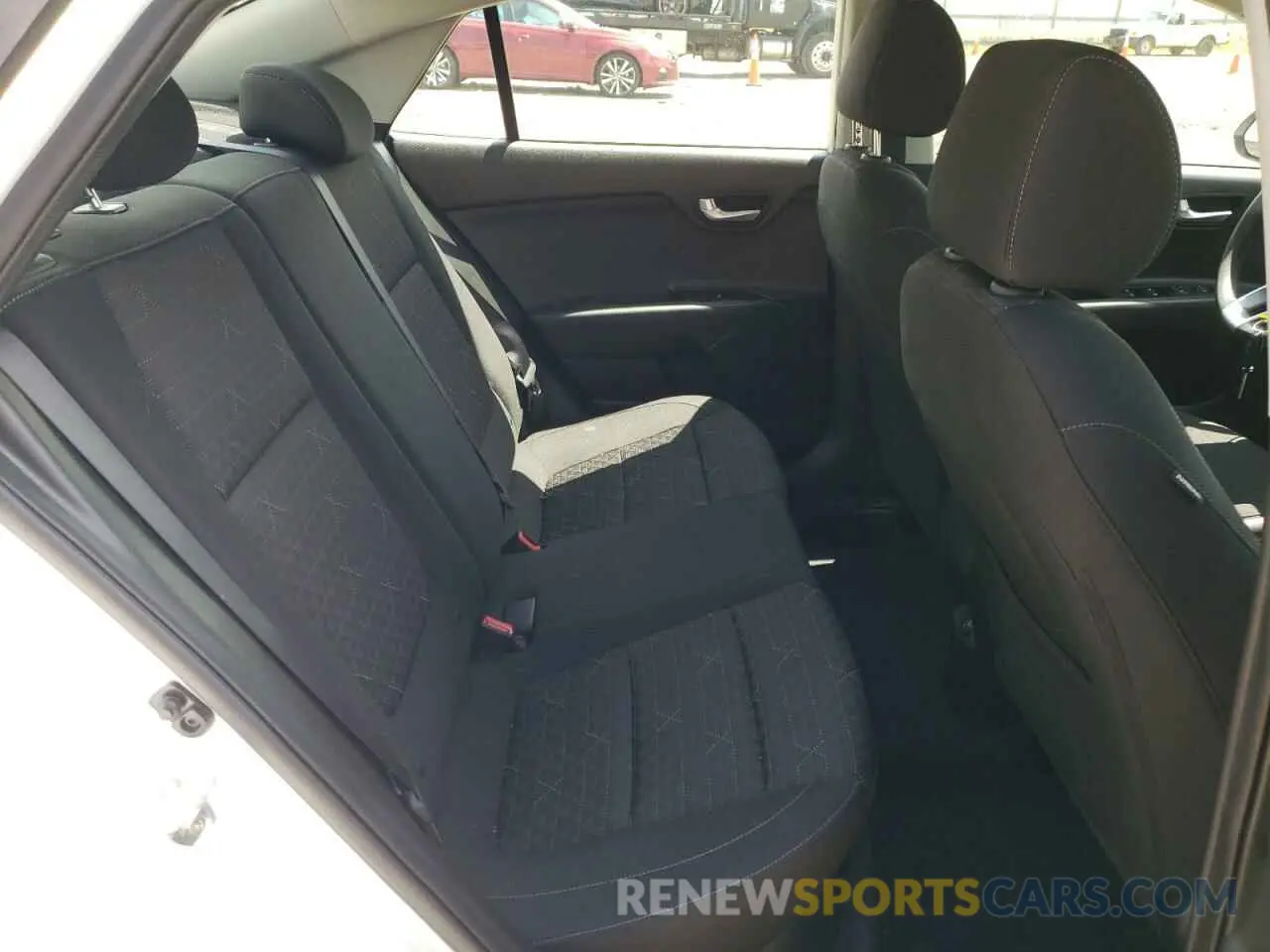 10 Photograph of a damaged car 3KPA24AD7NE432204 KIA RIO 2022