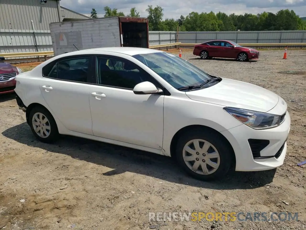 4 Photograph of a damaged car 3KPA24AD7NE432204 KIA RIO 2022