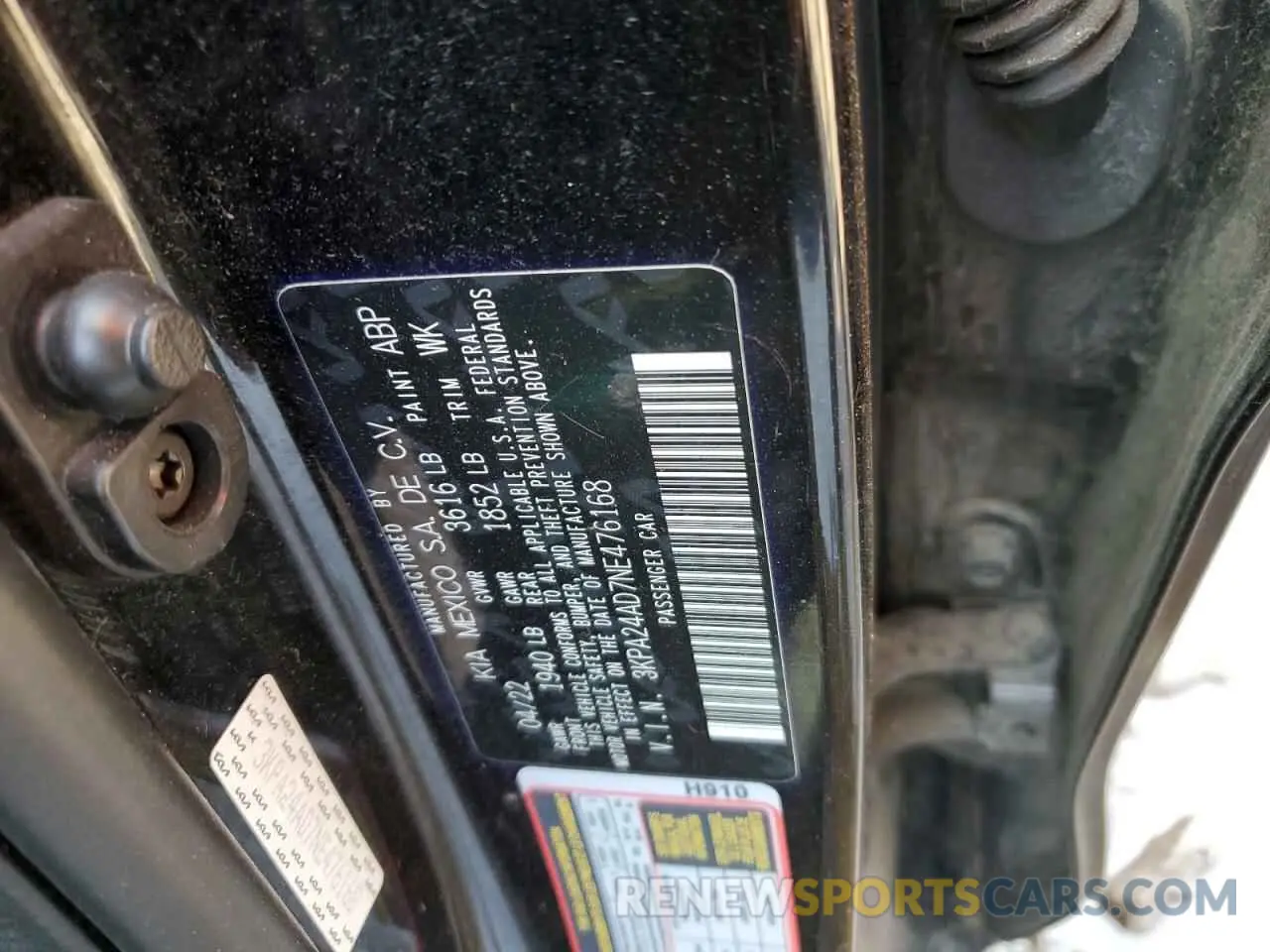 12 Photograph of a damaged car 3KPA24AD7NE476168 KIA RIO 2022