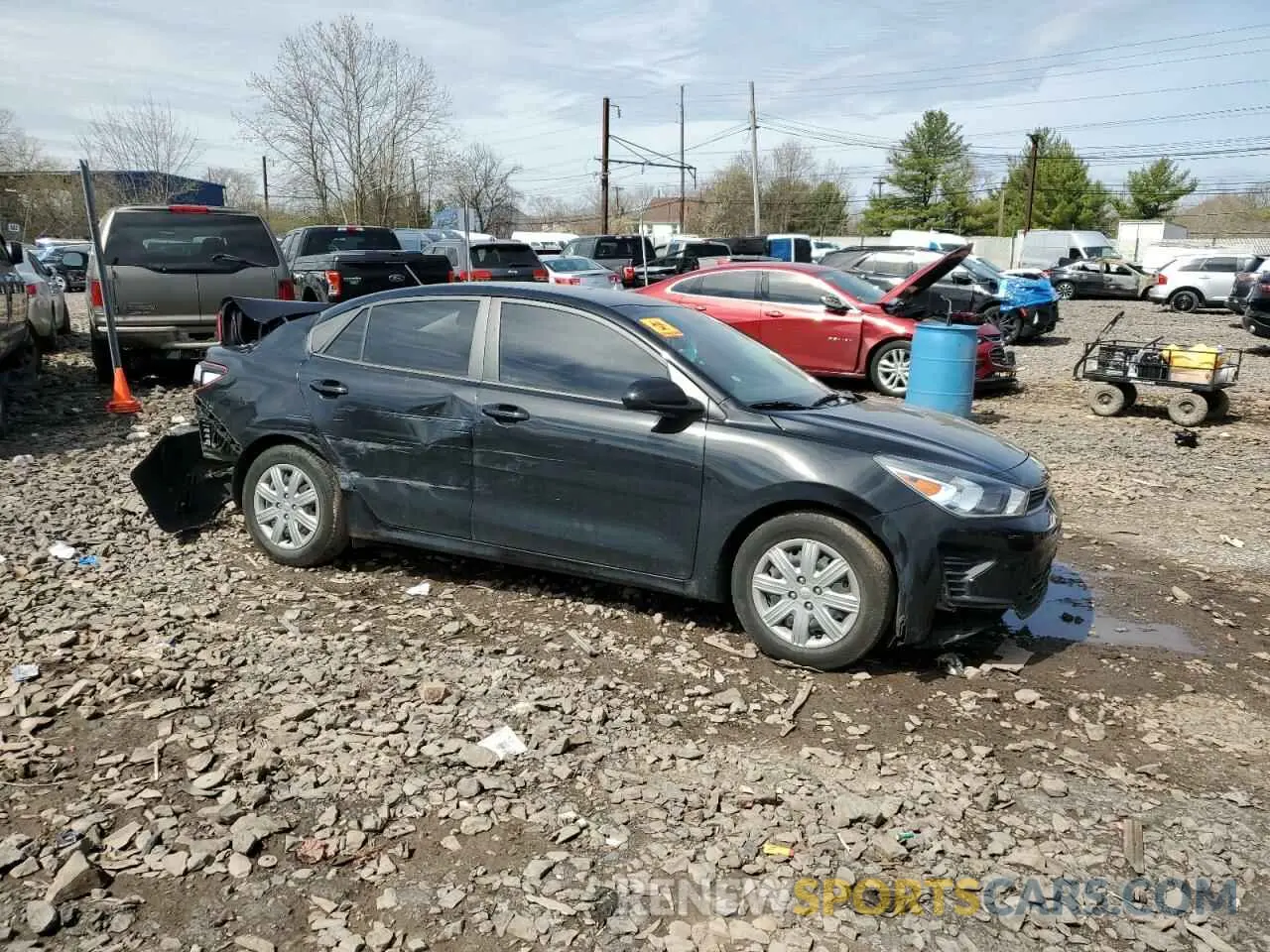 4 Photograph of a damaged car 3KPA24AD7NE476168 KIA RIO 2022