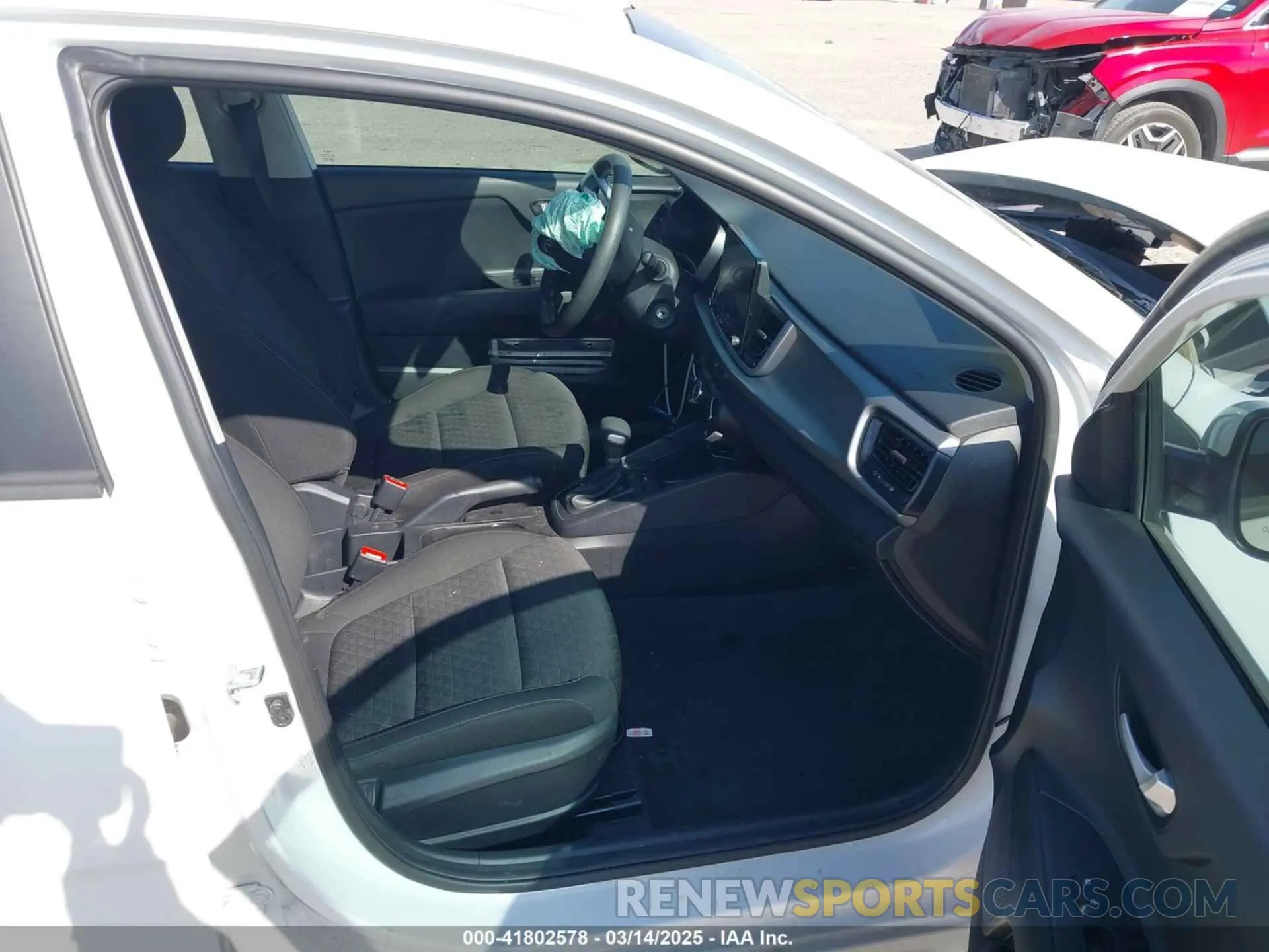 5 Photograph of a damaged car 3KPA24AD7NE486800 KIA RIO 2022